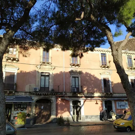 Apartment Home's Castle Three